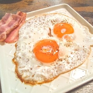 フタいらず♪カリカリ目玉焼き